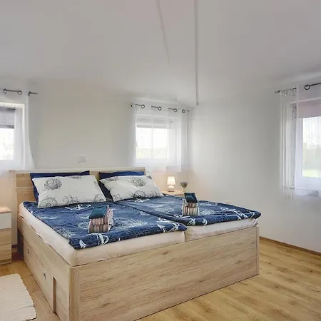 Apartman Legos Loborika