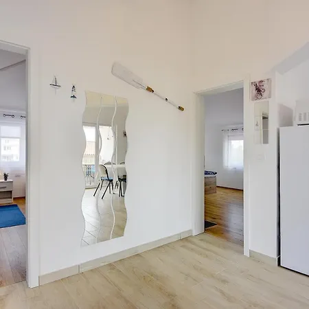 Legos Apartman Loborika