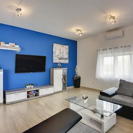 Legos Apartman Loborika